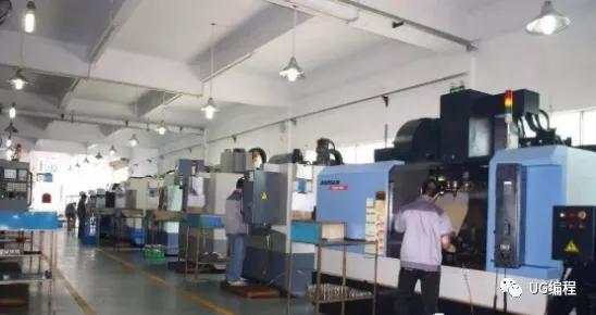 一位數(shù)控加工中心操作工的獨(dú)白 工廠師傅為何不愿分享技術(shù)，民辦培訓(xùn)機(jī)構(gòu)的困境與反思